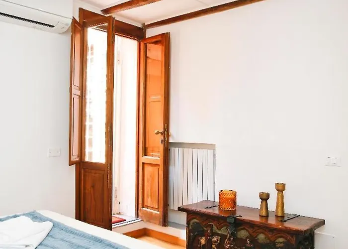 Apartment Monti With Charming Terrace