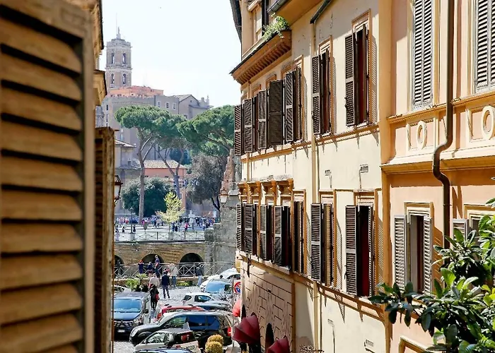 Monti With Charming Terrace Apartment Rom